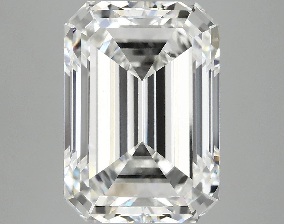 7.17 Carat Emerald Shaped Ideal Cut VVS2 IGI Certified Lab Grown Diamond
