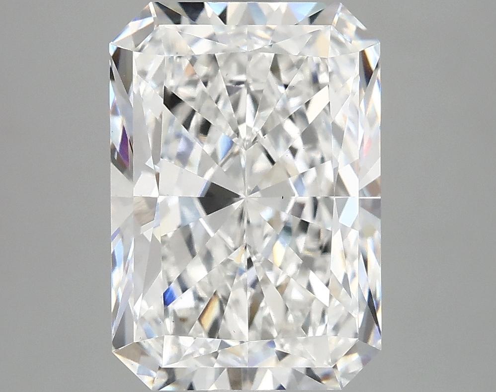 4.32 Carat Radiant Shaped Ideal Cut VS1 IGI Certified Lab Grown Diamond