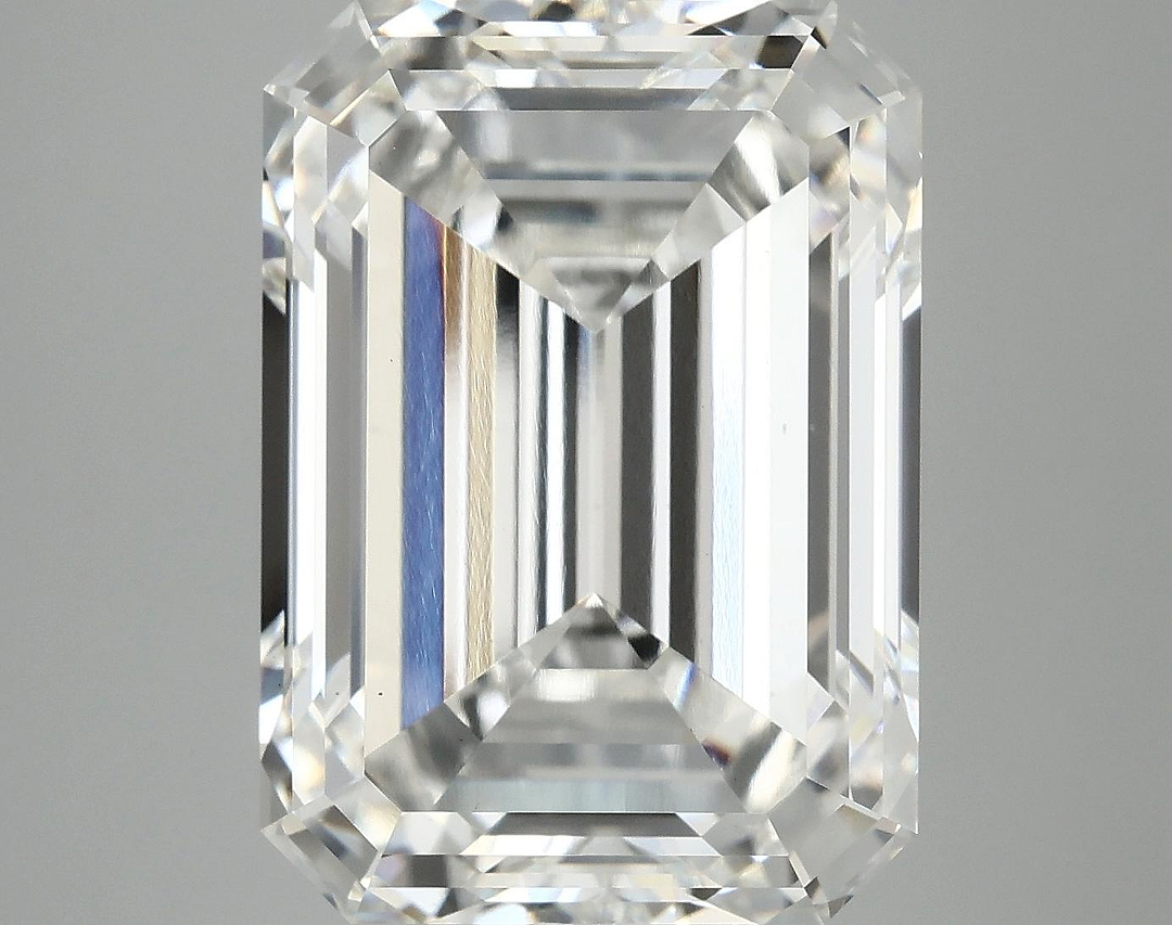 12.59 Carat Emerald Shaped Ideal Cut VS1 IGI Certified Lab Grown Diamond
