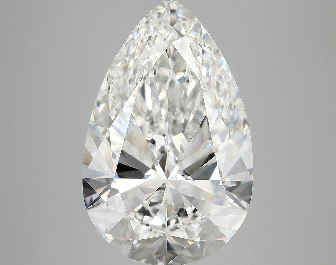7.0 Carat Pear Shaped Ideal Cut VVS2 IGI Certified Lab Grown Diamond