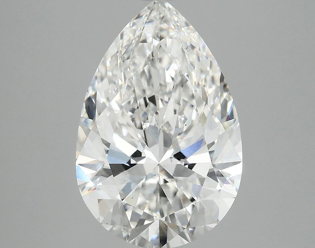 4.04 Carat Pear Shaped Excellent Cut VS1 IGI Certified Lab Grown Diamond