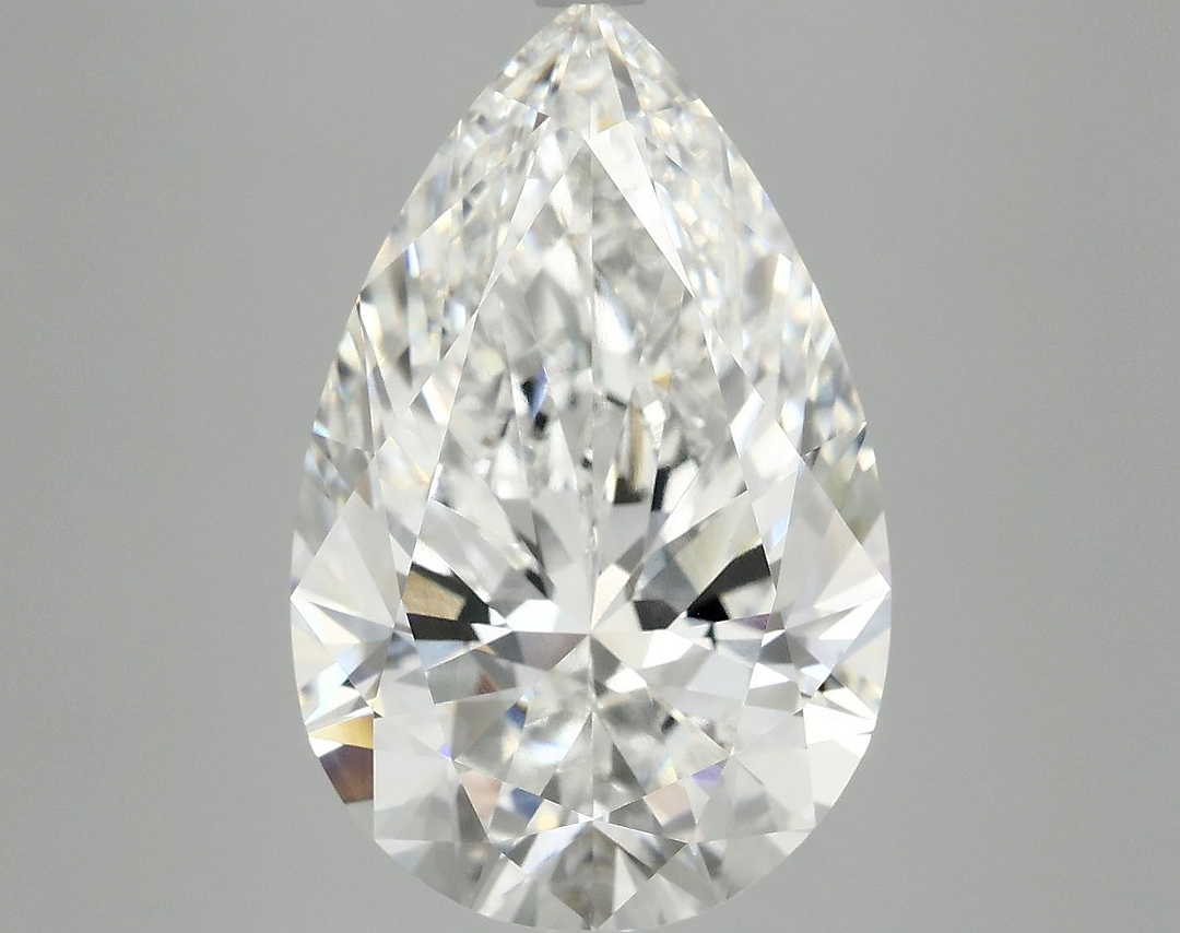7.11 Carat Pear Shaped Ideal Cut VVS2 IGI Certified Lab Grown Diamond