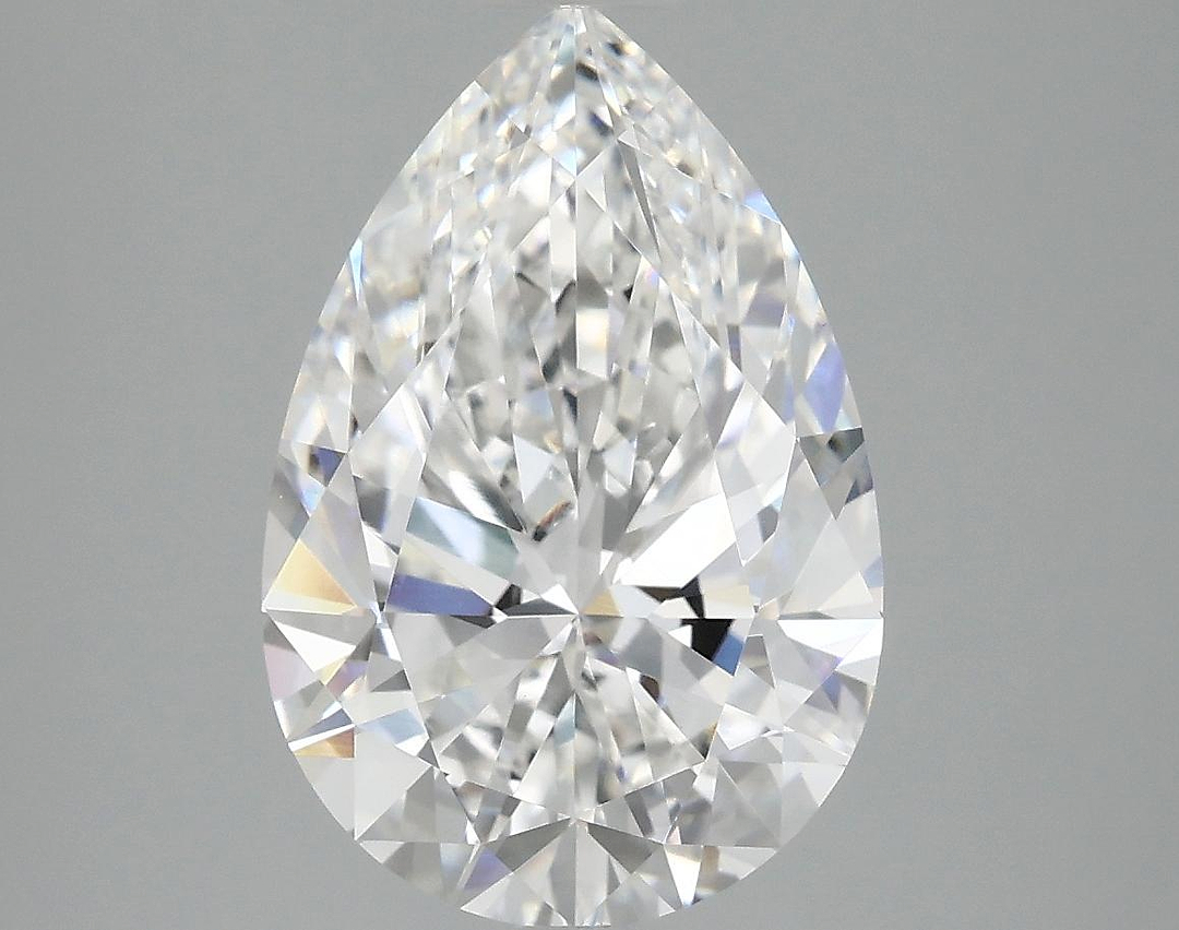 4.03 Carat Pear Shaped Excellent Cut VS1 IGI Certified Lab Grown Diamond