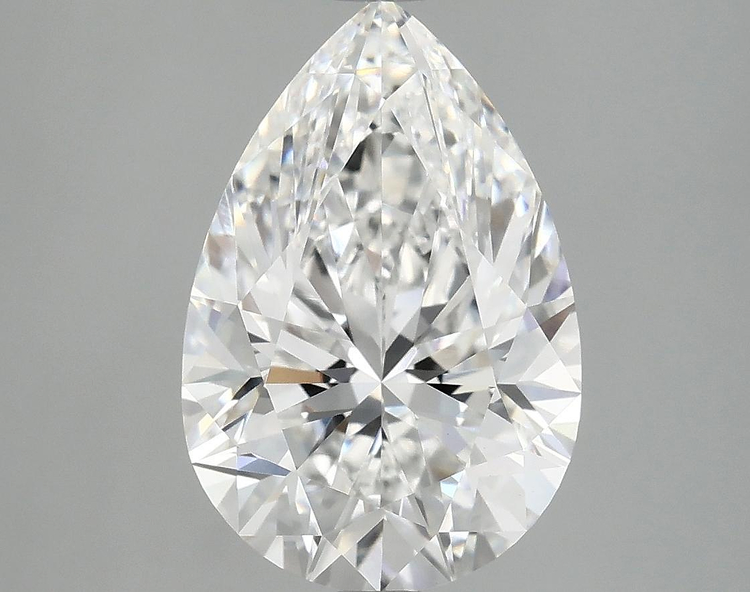 4.04 Carat Pear Shaped Excellent Cut VVS2 IGI Certified Lab Grown Diamond