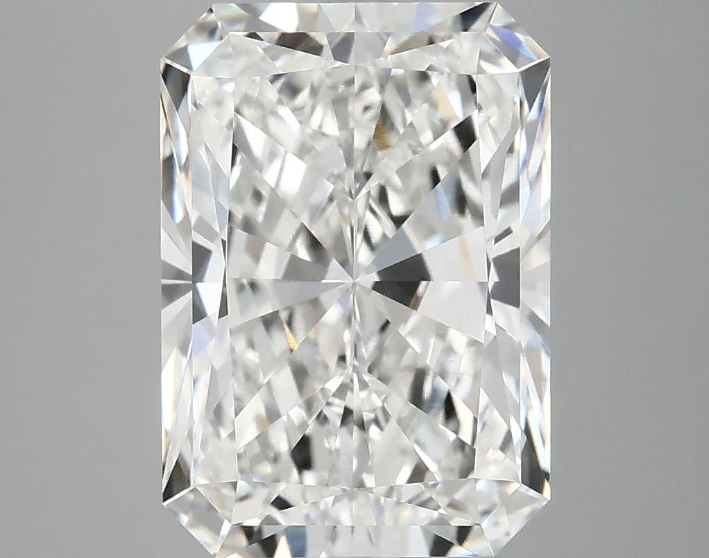4.89 Carat Radiant Shaped Ideal Cut VVS2 IGI Certified Lab Grown Diamond
