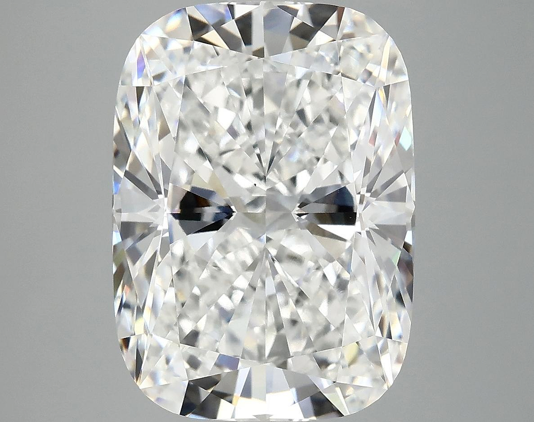 7.13 Carat Cushion Shaped Excellent Cut VS1 IGI Certified Lab Grown Diamond
