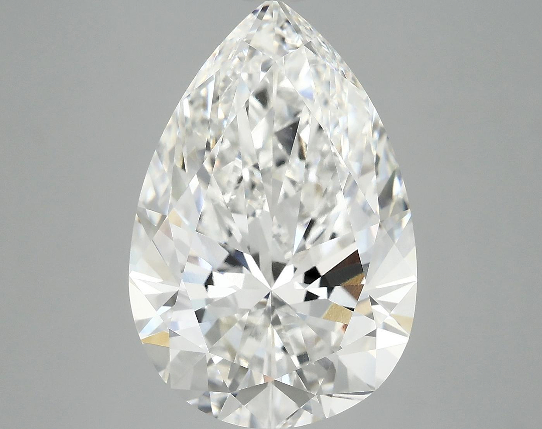 7.21 Carat Pear Shaped Excellent Cut VVS2 IGI Certified Lab Grown Diamond