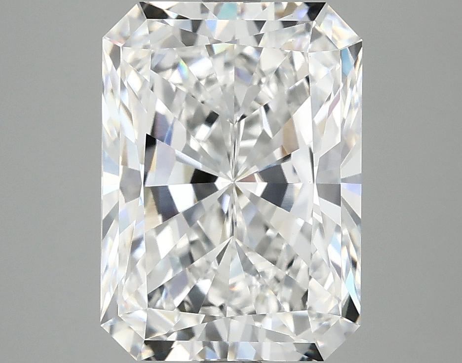 4.04 Carat Radiant Shaped Excellent Cut VS1 IGI Certified Lab Grown Diamond