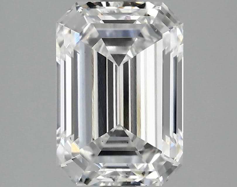 2.5 Carat Emerald Shaped Ideal Cut VS2 IGI Certified Lab Grown Diamond