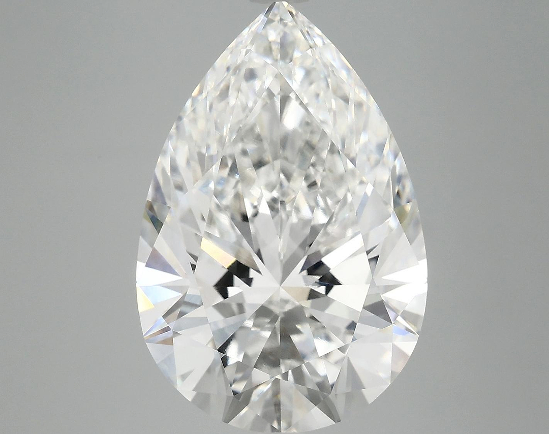 7.55 Carat Pear Shaped Excellent Cut VVS2 IGI Certified Lab Grown Diamond