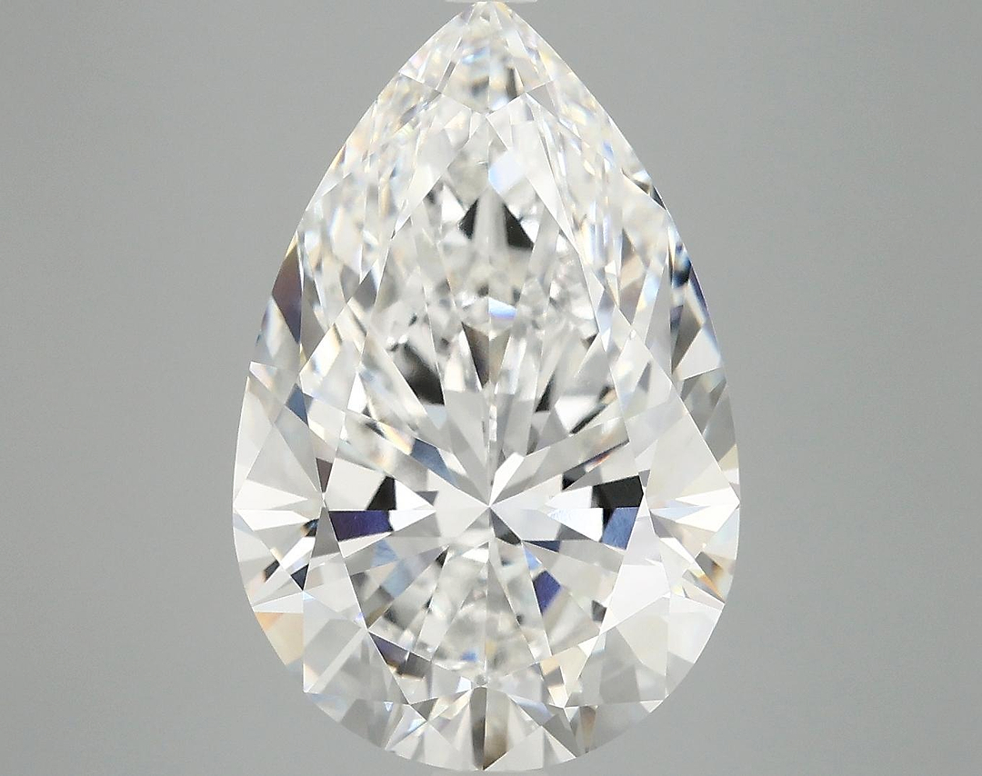 7.06 Carat Pear Shaped Excellent Cut VVS2 IGI Certified Lab Grown Diamond