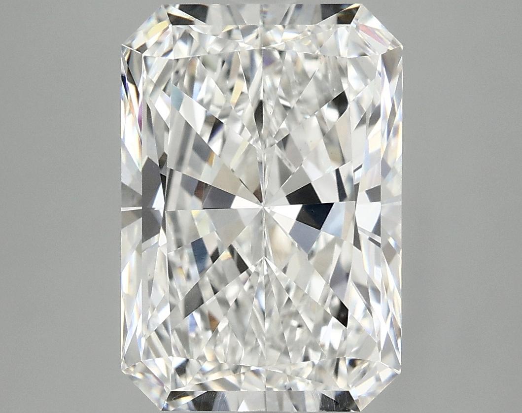 4.7 Carat Radiant Shaped Ideal Cut VVS2 IGI Certified Lab Grown Diamond