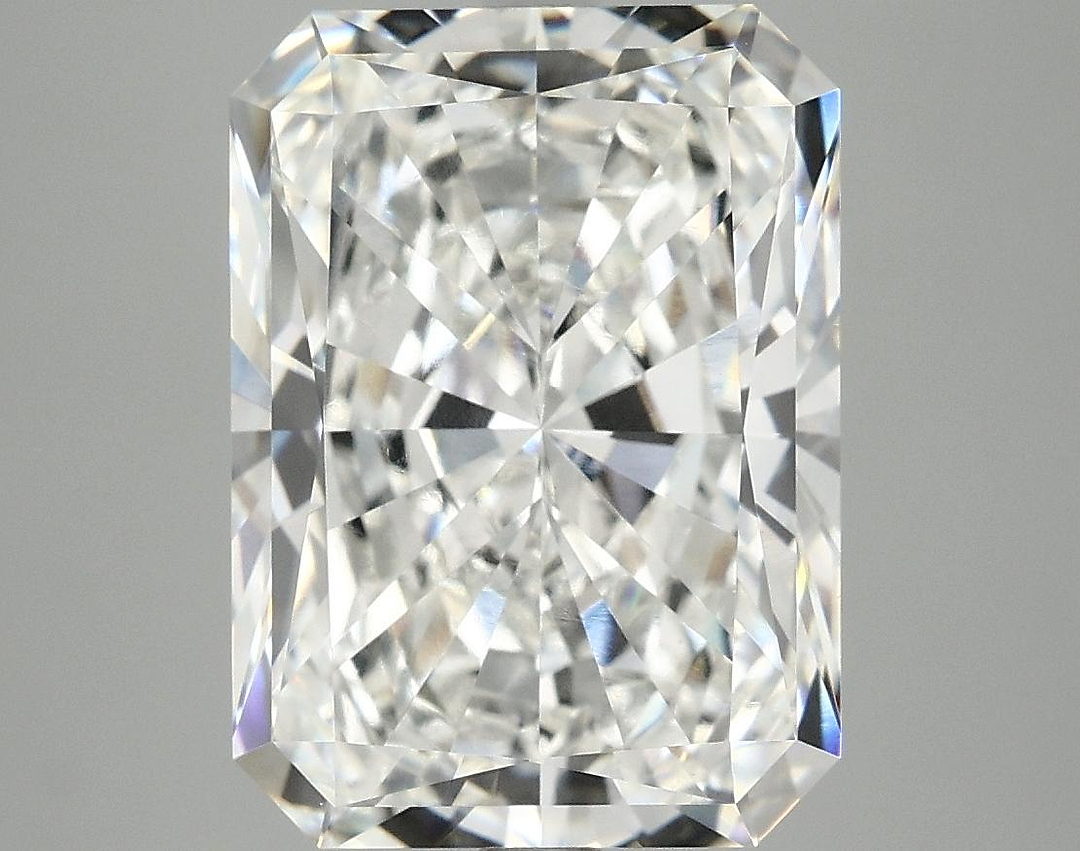 6.05 Carat Radiant Shaped Excellent Cut VVS2 IGI Certified Lab Grown Diamond