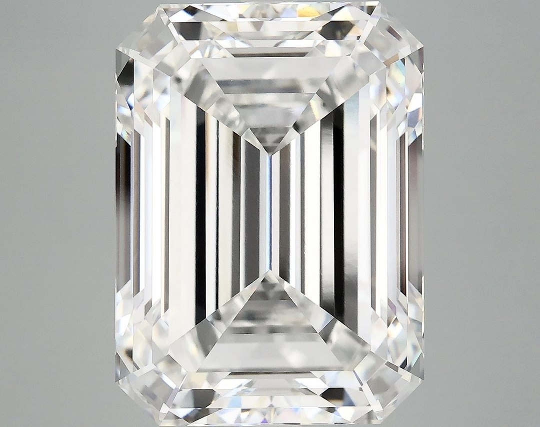 12.6 Carat Emerald Shaped Excellent Cut VVS2 IGI Certified Lab Grown Diamond