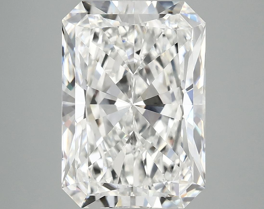4.98 Carat Radiant Shaped Ideal Cut VS1 IGI Certified Lab Grown Diamond