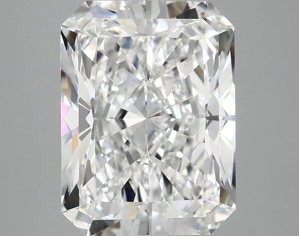 4.97 Carat Radiant Shaped Excellent Cut VVS2 IGI Certified Lab Grown Diamond