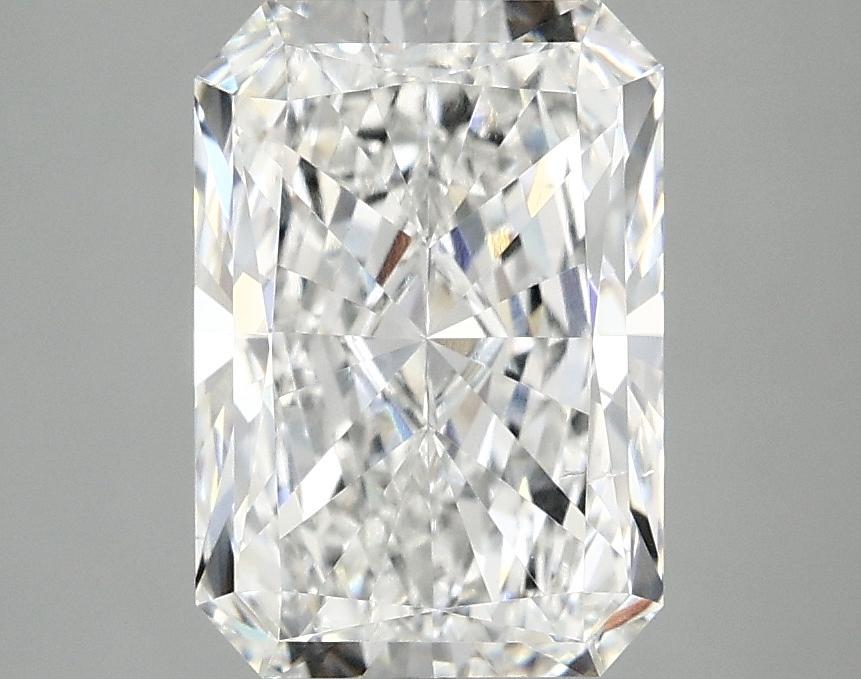 2.87 Carat Radiant Shaped Ideal Cut VS2 IGI Certified Lab Grown Diamond