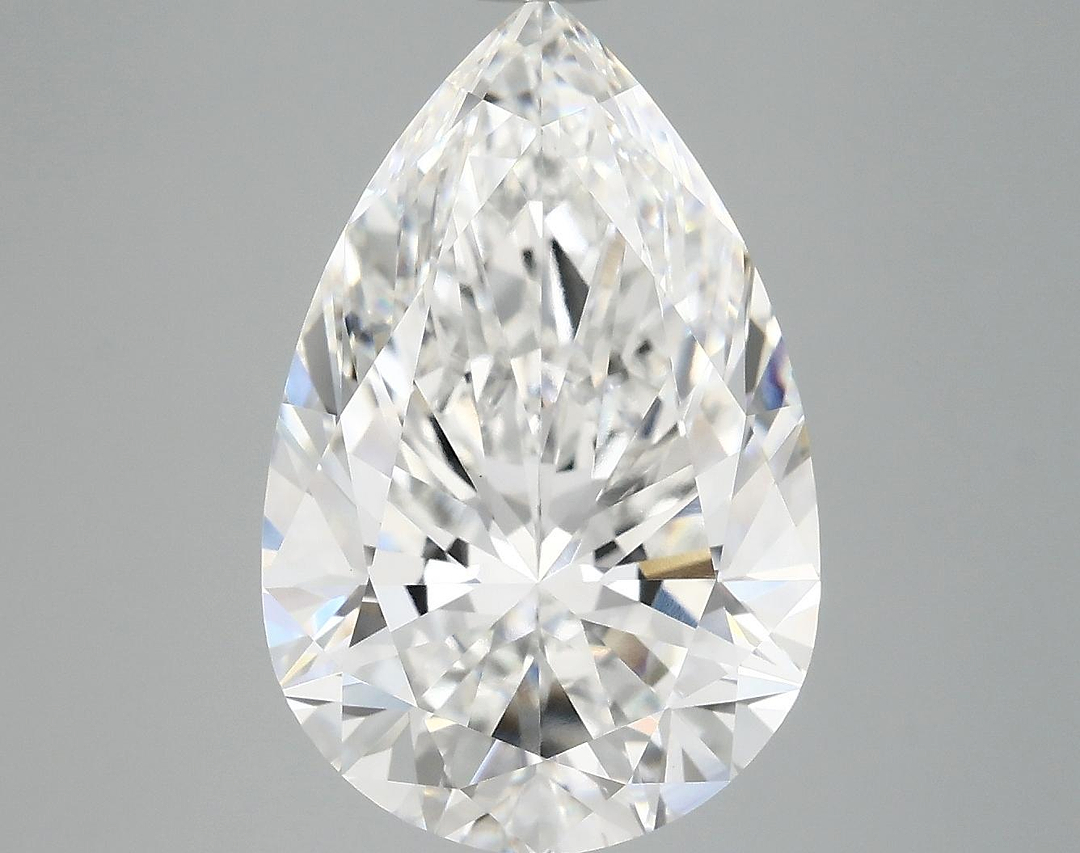 6.2 Carat Pear Shaped Excellent Cut VVS2 IGI Certified Lab Grown Diamond