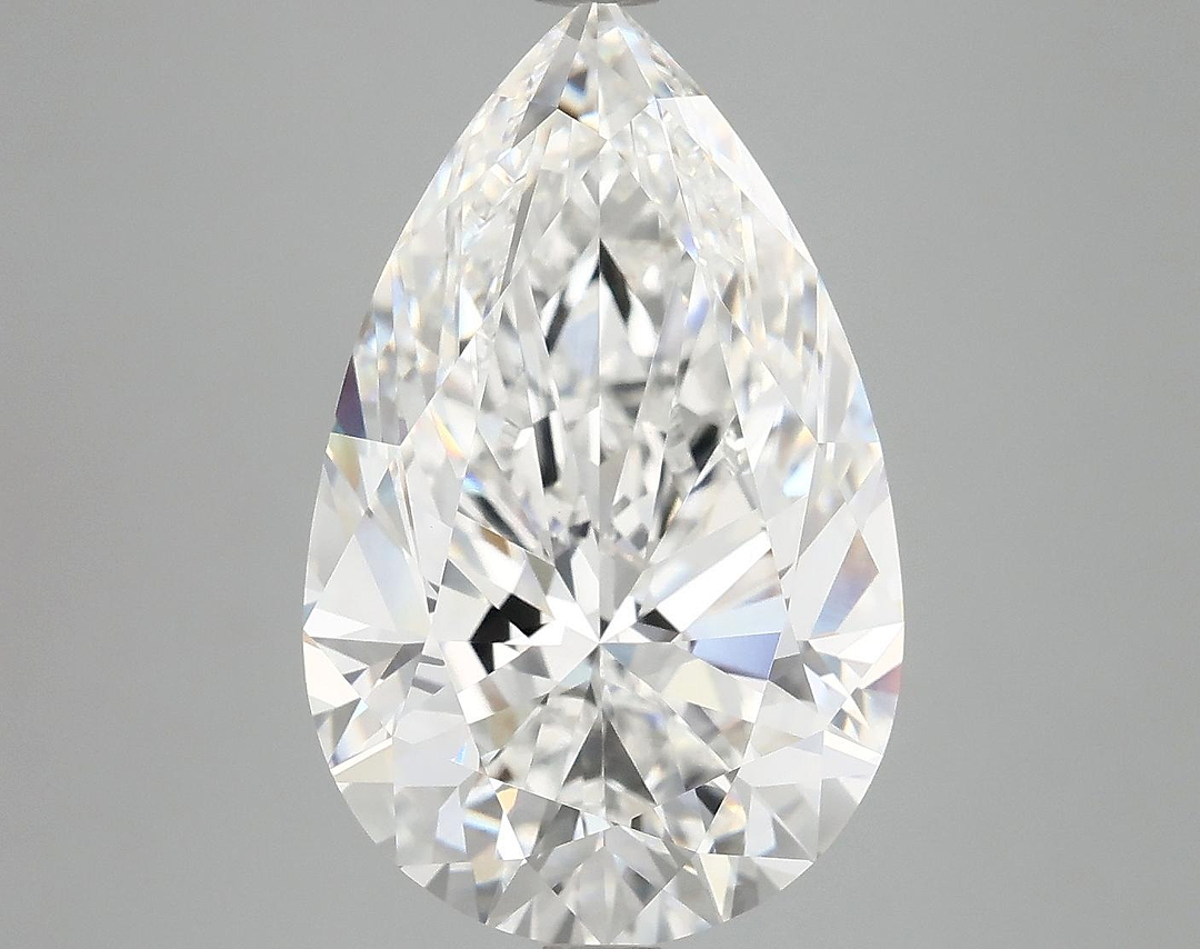 7.01 Carat Pear Shaped Ideal Cut VVS2 IGI Certified Lab Grown Diamond