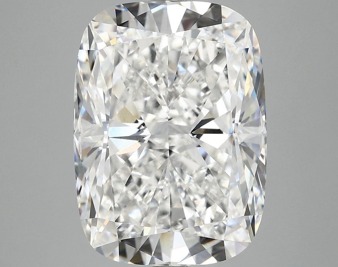 7.45 Carat Cushion Shaped Excellent Cut VVS2 IGI Certified Lab Grown Diamond