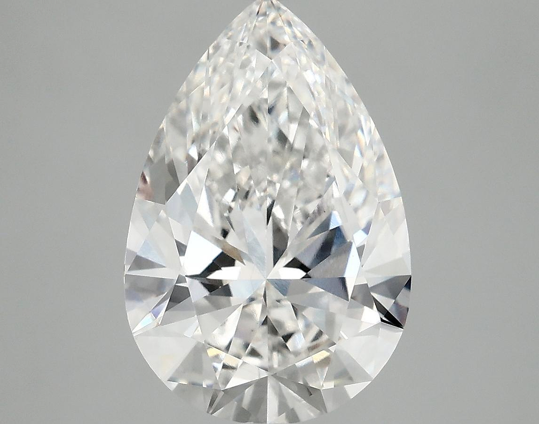3.94 Carat Pear Shaped Excellent Cut VS1 IGI Certified Lab Grown Diamond