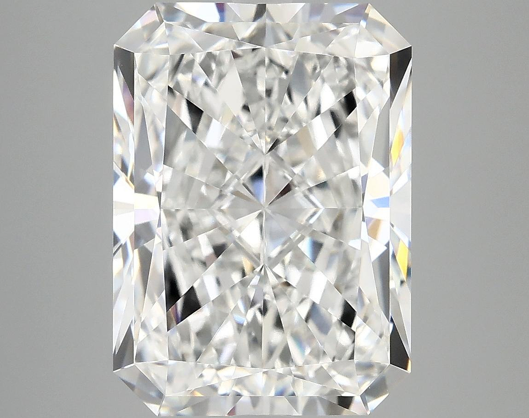 7.1 Carat Radiant Shaped Excellent Cut VVS2 IGI Certified Lab Grown Diamond