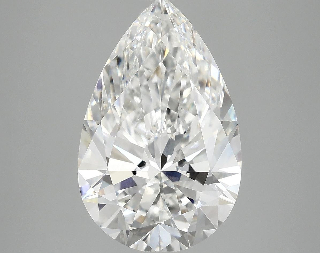 4.05 Carat Pear Shaped Ideal Cut VVS2 IGI Certified Lab Grown Diamond
