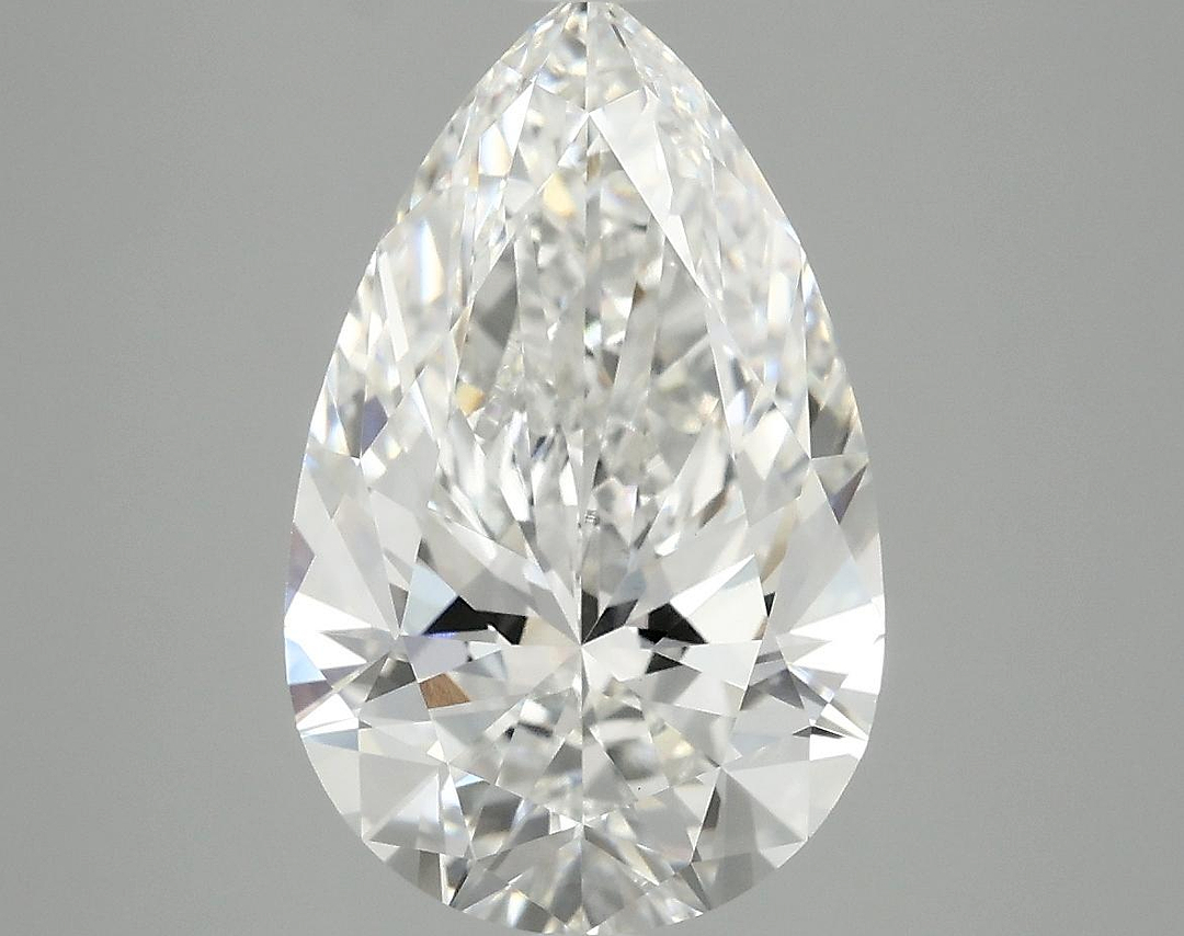 4.0 Carat Pear Shaped Ideal Cut VVS2 IGI Certified Lab Grown Diamond