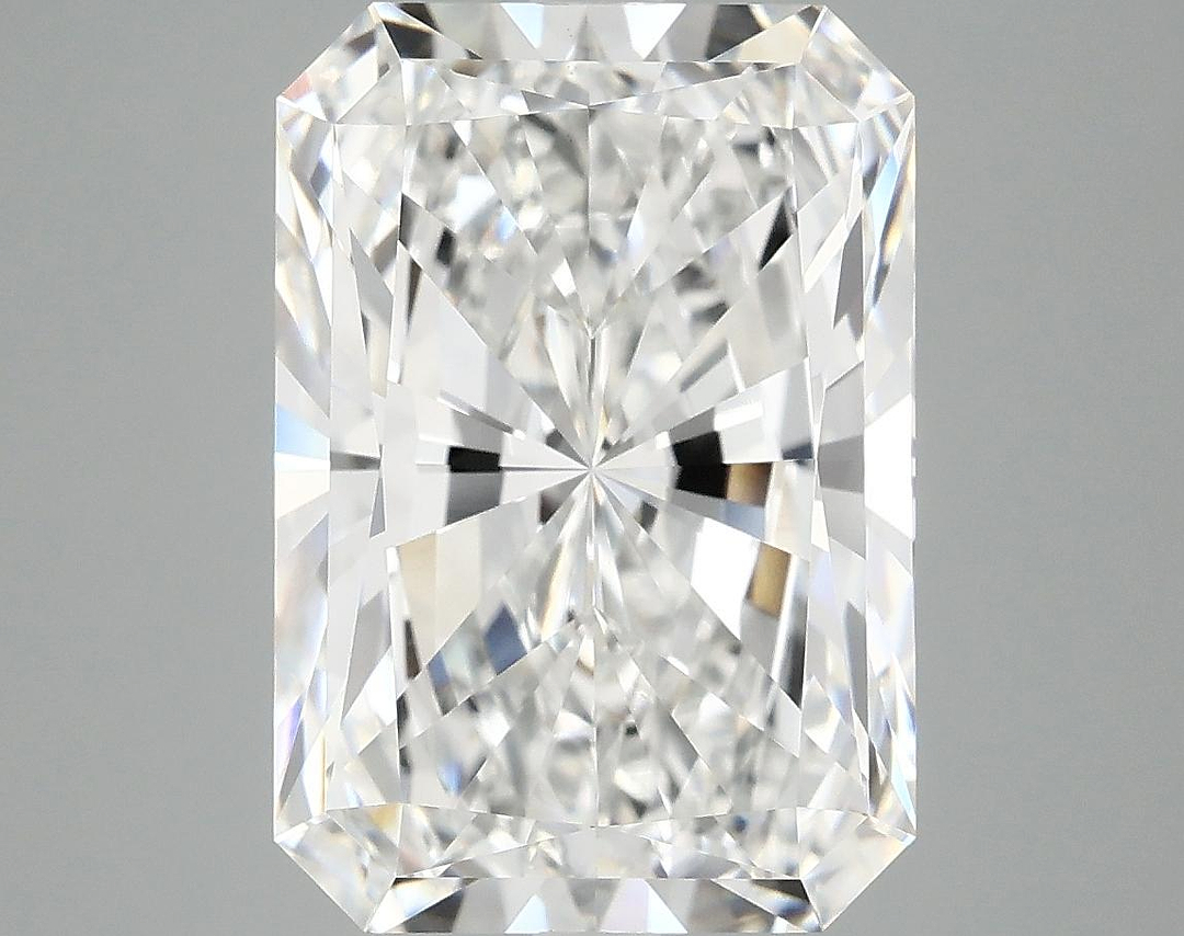 6.13 Carat Radiant Shaped Ideal Cut VVS2 IGI Certified Lab Grown Diamond