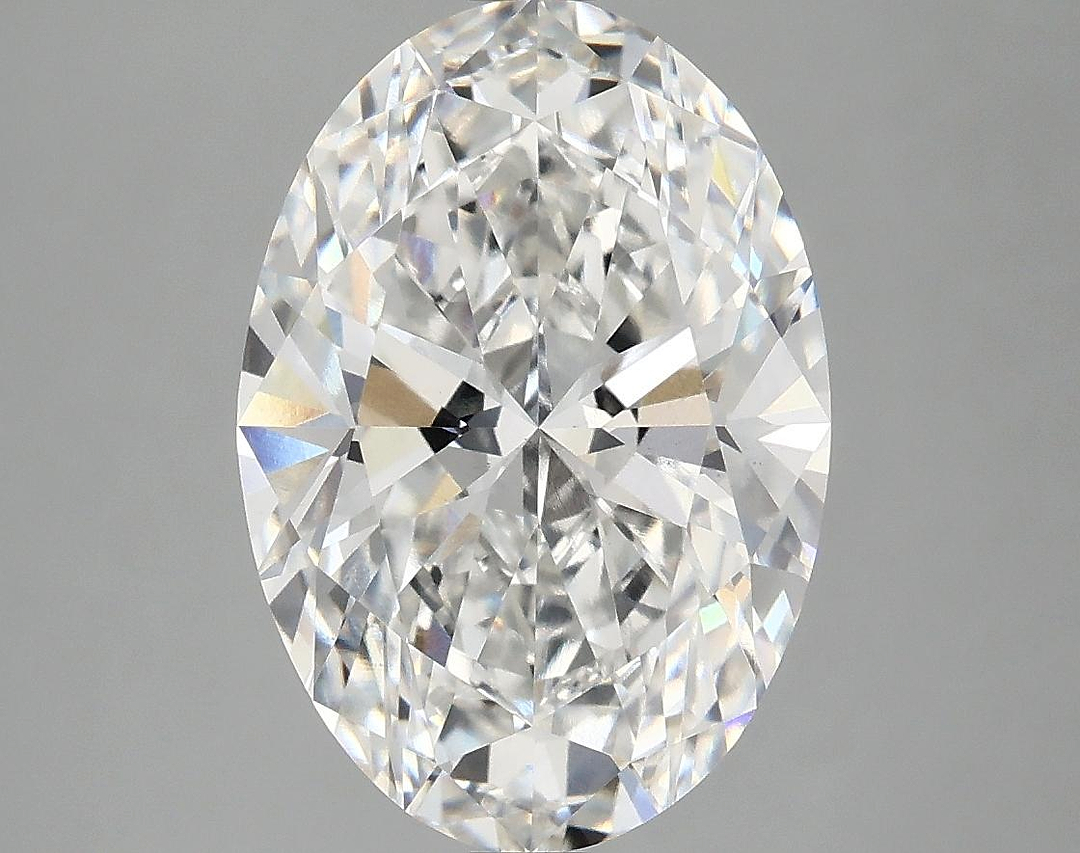 4.1 Carat Oval Shaped Ideal Cut VS2 IGI Certified Lab Grown Diamond
