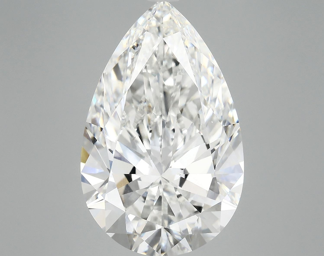 7.01 Carat Pear Shaped Ideal Cut VS2 IGI Certified Lab Grown Diamond