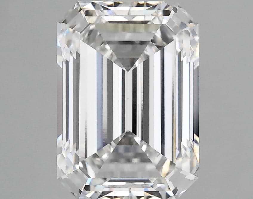 3.2 Carat Emerald Shaped Ideal Cut VS1 IGI Certified Lab Grown Diamond