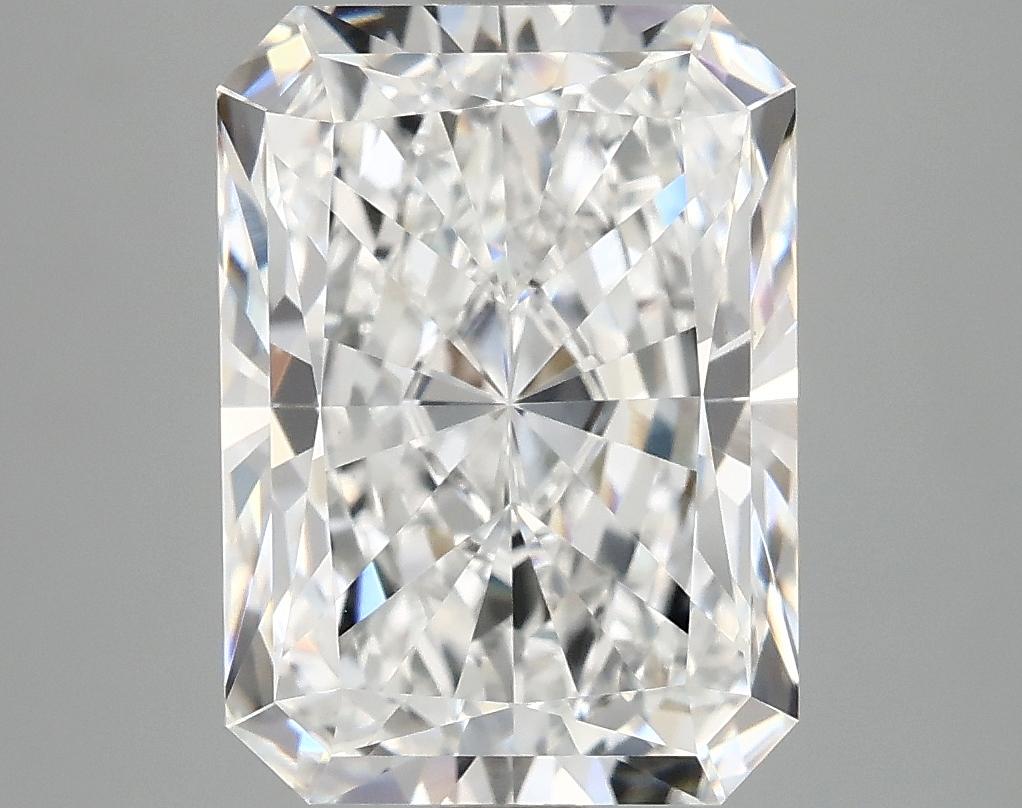 4.15 Carat Radiant Shaped Excellent Cut VS1 IGI Certified Lab Grown Diamond