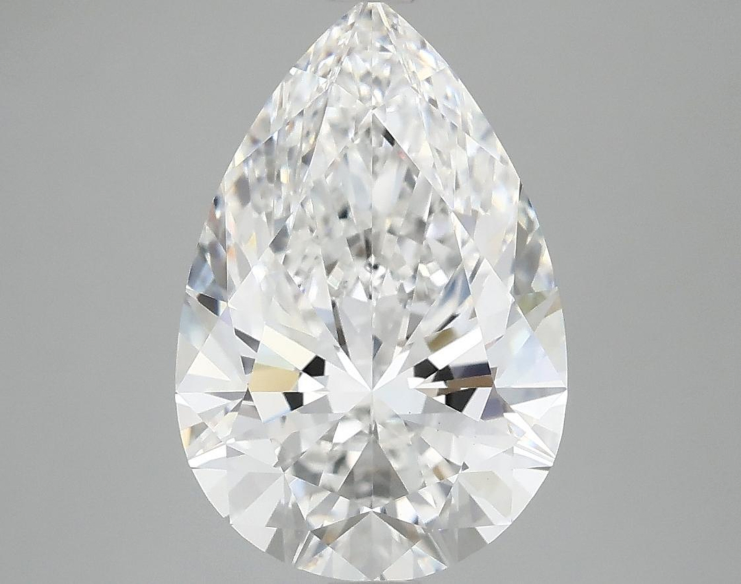 3.91 Carat Pear Shaped Excellent Cut VS1 IGI Certified Lab Grown Diamond