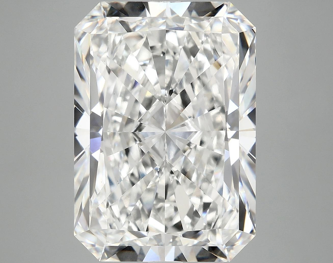 9.31 Carat Radiant Shaped Ideal Cut VVS2 IGI Certified Lab Grown Diamond
