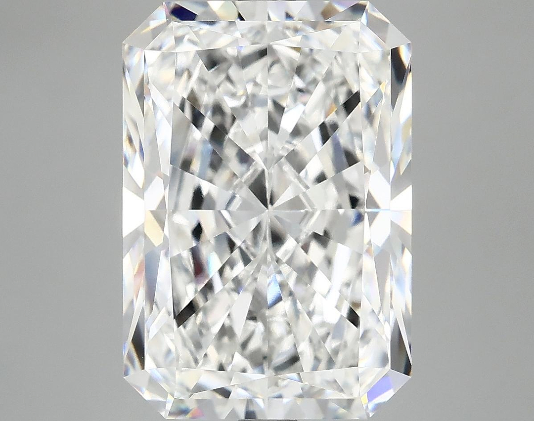 8.01 Carat Radiant Shaped Ideal Cut VVS2 IGI Certified Lab Grown Diamond
