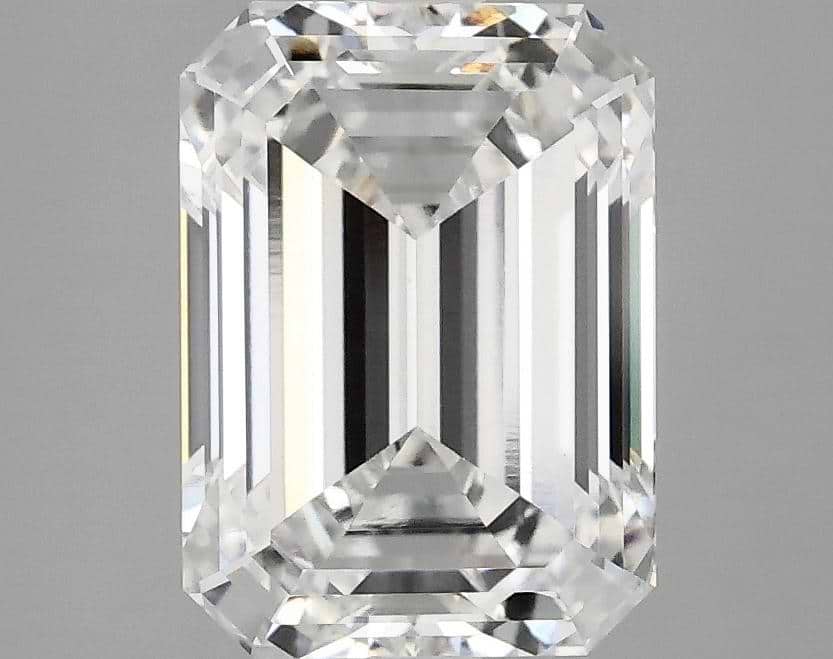 3.2 Carat Emerald Shaped Excellent Cut VVS2 IGI Certified Lab Grown Diamond