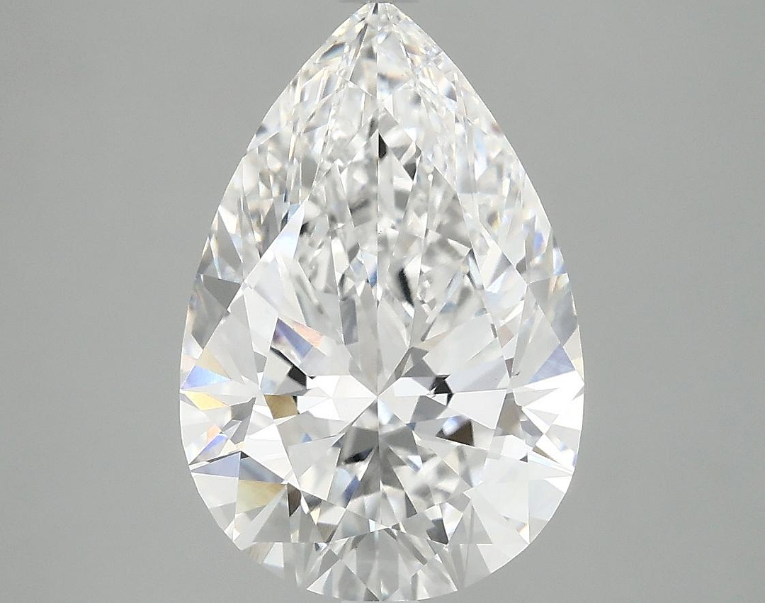 3.93 Carat Pear Shaped Excellent Cut VVS2 IGI Certified Lab Grown Diamond