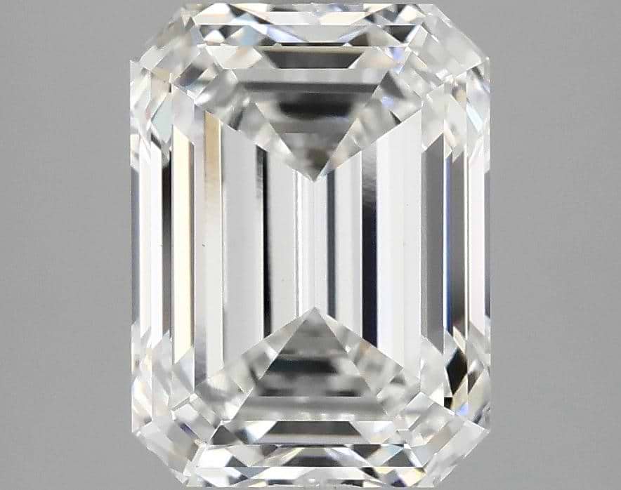3.8 Carat Emerald Shaped Excellent Cut VS1 IGI Certified Lab Grown Diamond