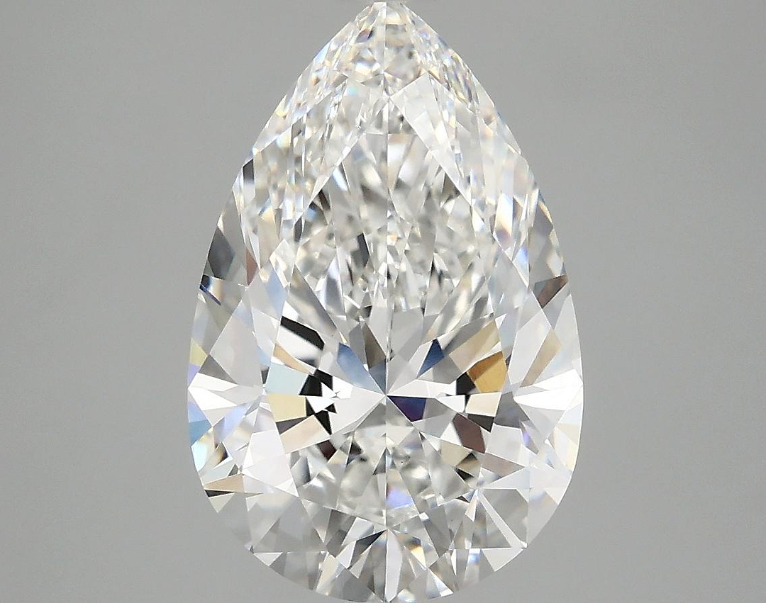 3.95 Carat Pear Shaped Excellent Cut VS1 IGI Certified Lab Grown Diamond