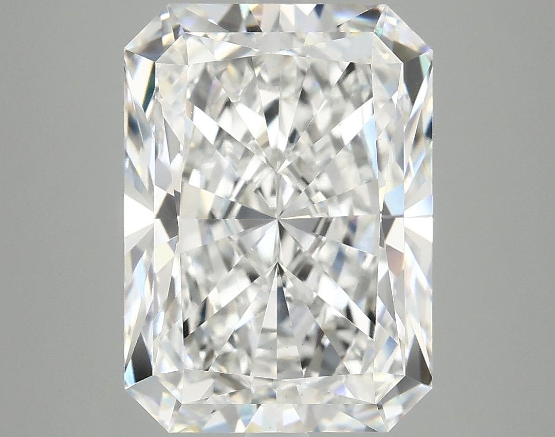 6.15 Carat Radiant Shaped Excellent Cut VS1 IGI Certified Lab Grown Diamond