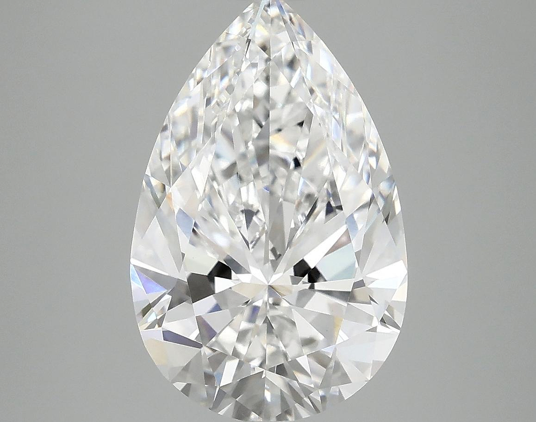 4.0 Carat Pear Shaped Ideal Cut VVS2 IGI Certified Lab Grown Diamond