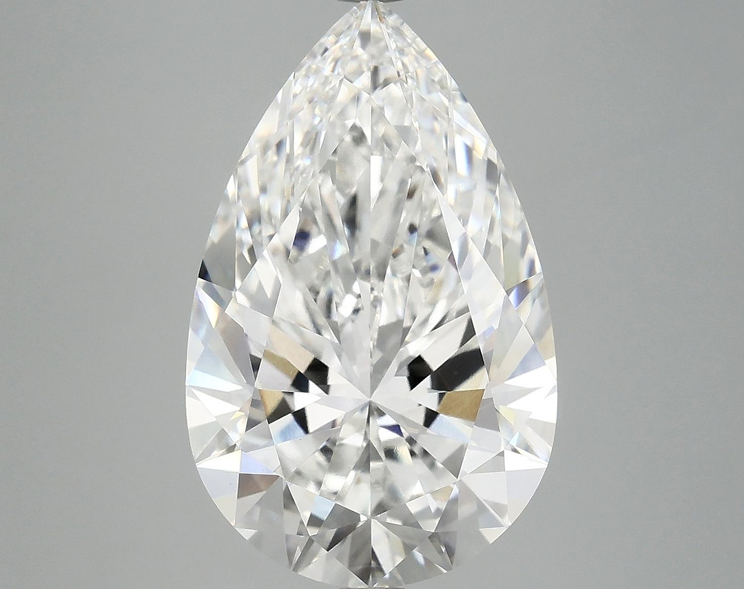 7.14 Carat Pear Shaped Ideal Cut VVS2 IGI Certified Lab Grown Diamond