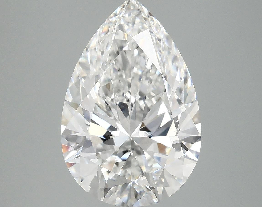 4.06 Carat Pear Shaped Excellent Cut VS1 IGI Certified Lab Grown Diamond