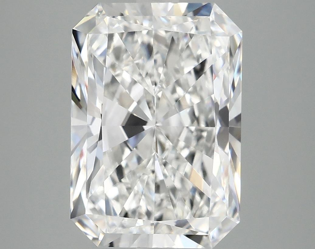 4.9 Carat Radiant Shaped Ideal Cut VVS2 IGI Certified Lab Grown Diamond