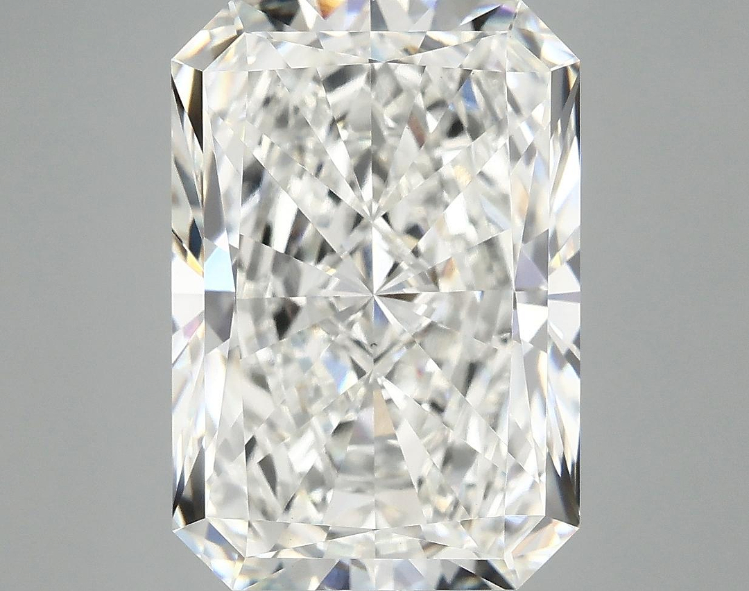 7.92 Carat Radiant Shaped Ideal Cut VS1 IGI Certified Lab Grown Diamond