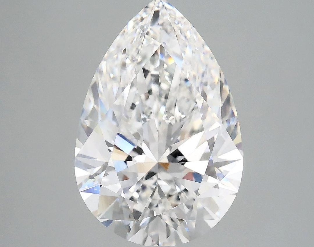 3.72 Carat Pear Shaped Excellent Cut VS1 IGI Certified Lab Grown Diamond