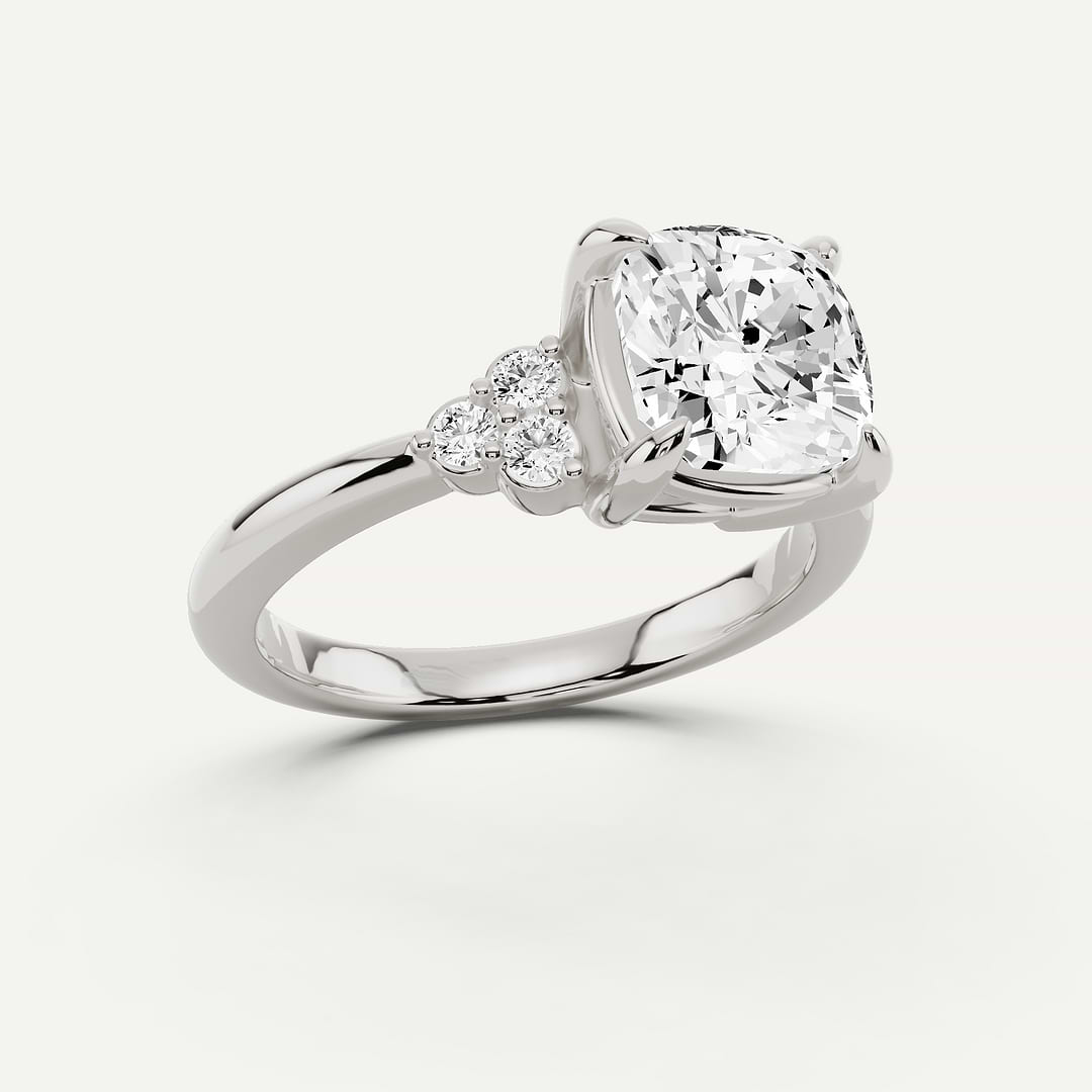 _roll_image@SKU:R0331-LADC0400000PL #metal_platinum+origin_lab-grown+quality_g-si