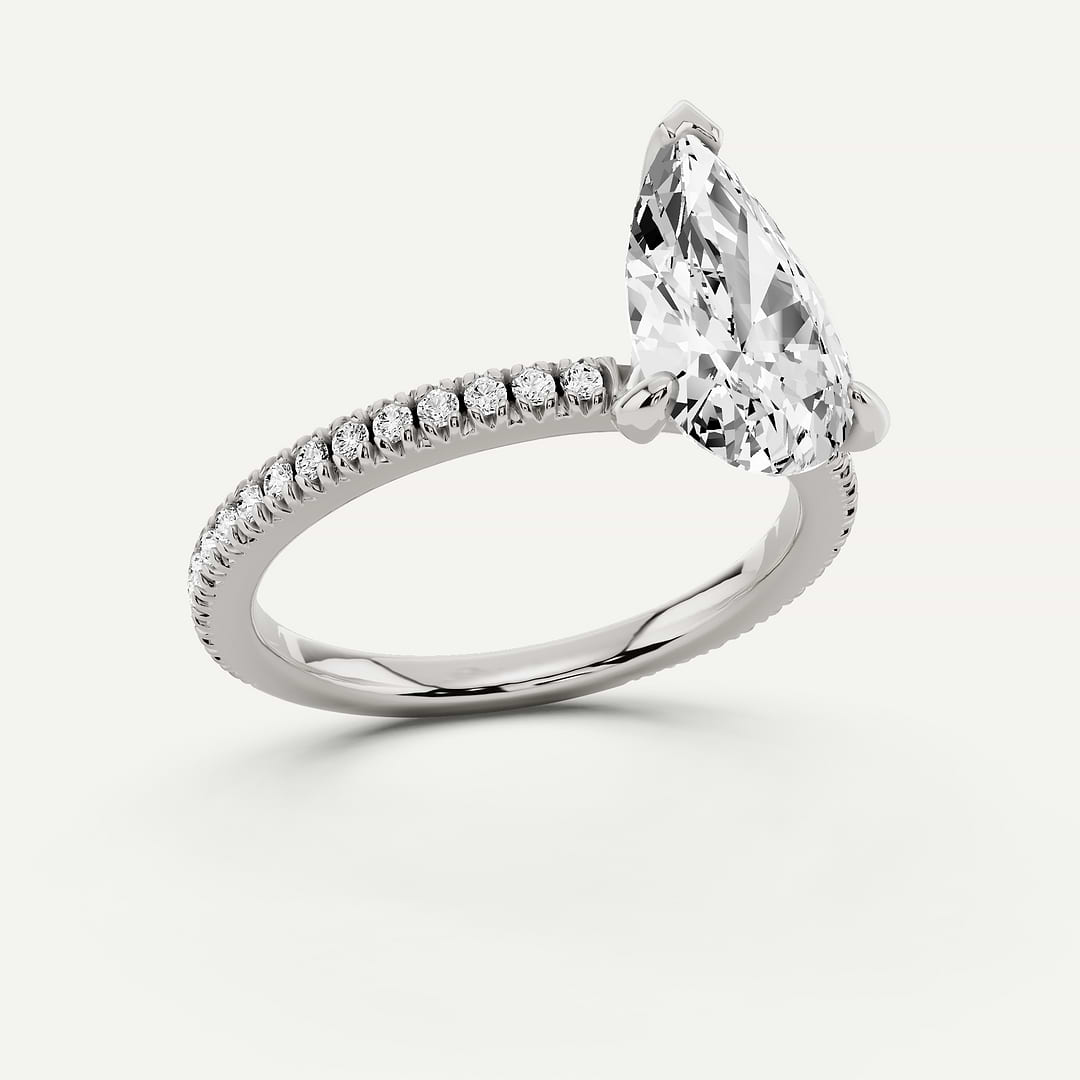 _roll_image@SKU:R1088-LADD0200000PL #metal_platinum+origin_lab-grown+quality_g-si