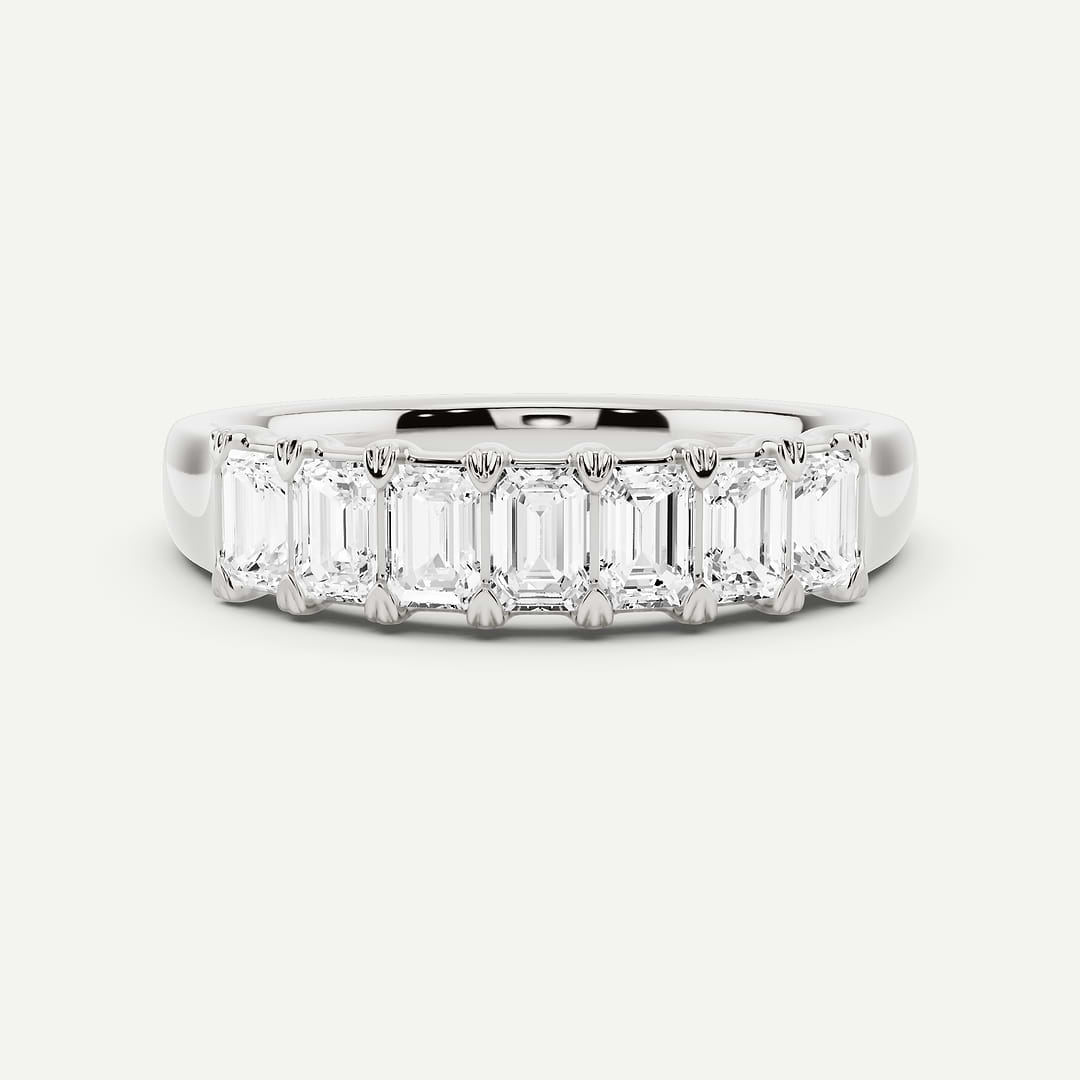 _main_image@SKU:B1111-LADE01000004W #metal_10k-white-gold+origin_lab-grown+quality_g-si